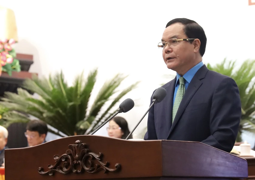 Chủ tịch.jpg