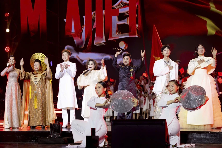 lan-song-xanh7.jpg