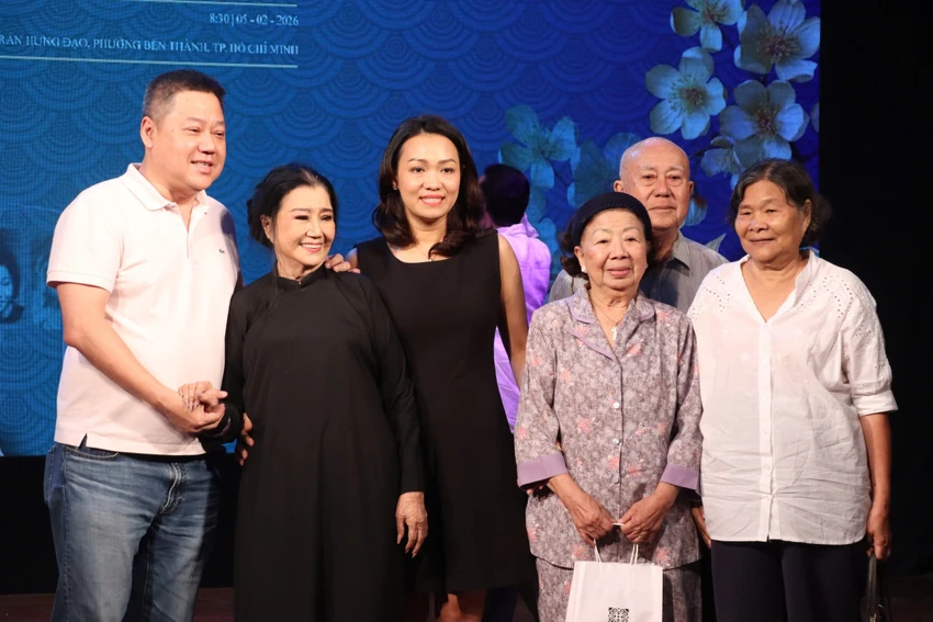 nsnd-kim-cuong2.jpg
