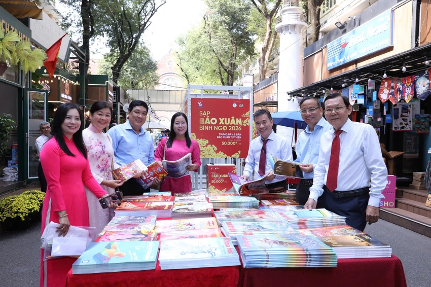 báo Pháp Luật TP (8).jpg