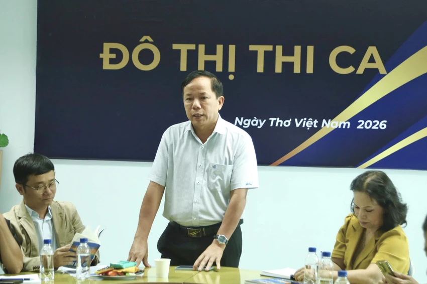 thơ (2).jpg