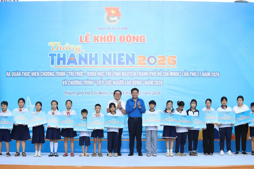 tháng thanh niên (2).jpg