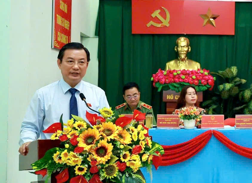 ứng cử (2).jpg