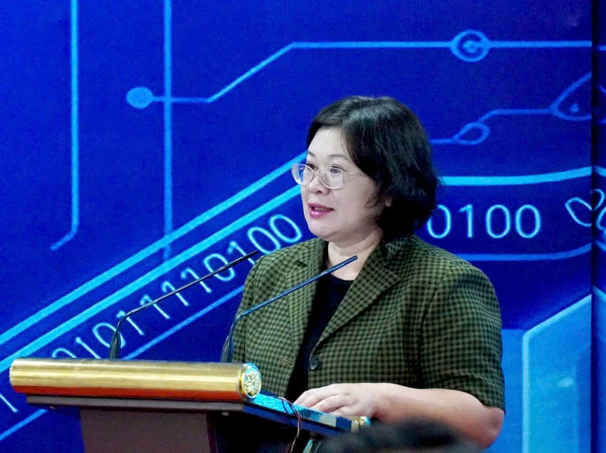 Báo chí (2).jpg