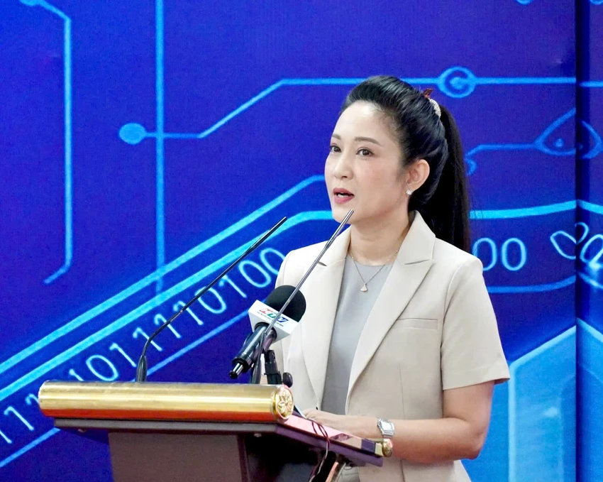 Báo chí (5).jpg