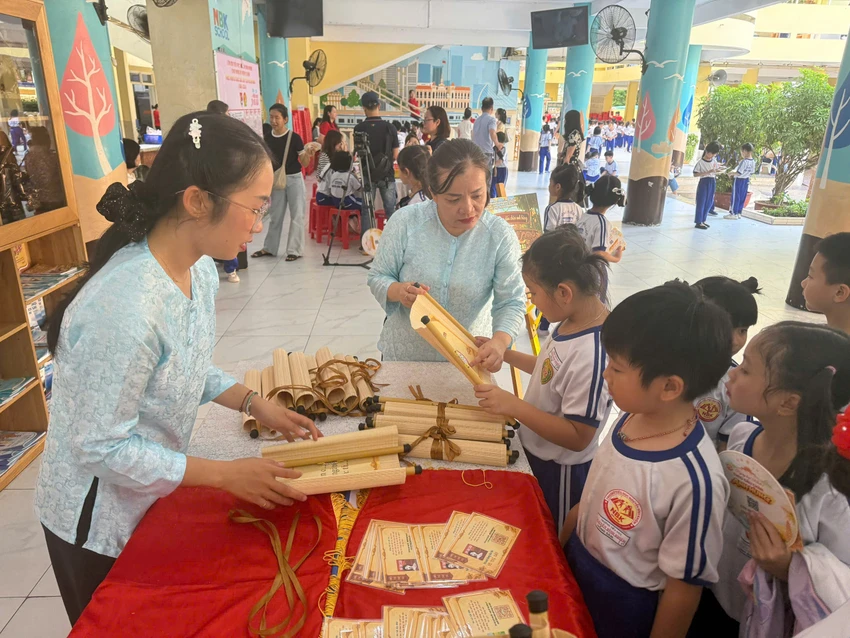 lịch sử (7).jpg