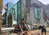 Mưa bão đi qua, xót xa ở lại