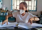 Mỏi mòn chờ được giao con sau gần 2 năm ly hôn