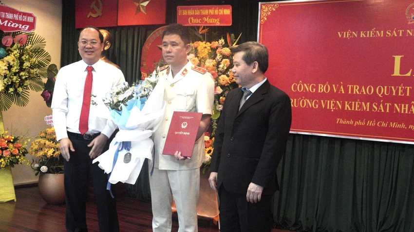 Ông Nguyễn Đức Thái được bổ nhiệm làm Viện trưởng VKSND TP.HCM. Ảnh: HỮU ĐĂNG Ông Nguyễn Đức Thái được bổ nhiệm làm Viện trưởng VKSND TP.HCM. Ảnh: HỮU ĐĂNG