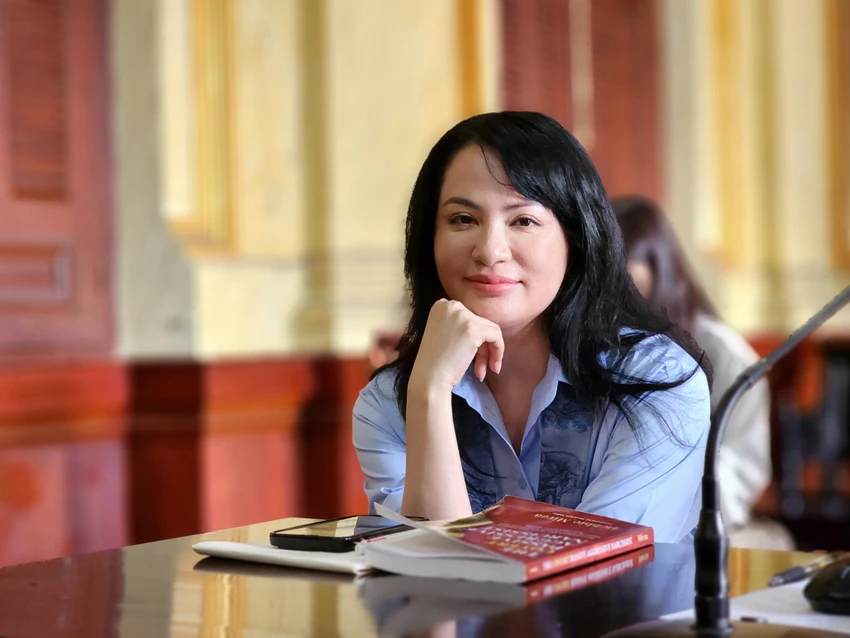sieu mau ngoc thuy.jpg
