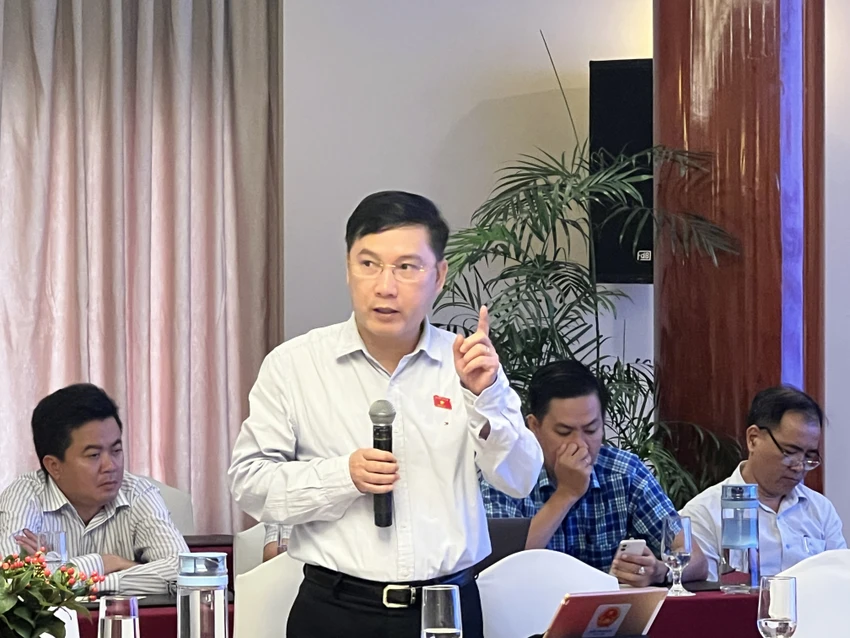 Le-hoang-anh.JPG