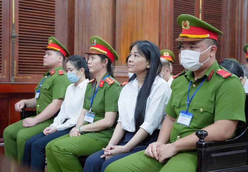 xuyên việt oil