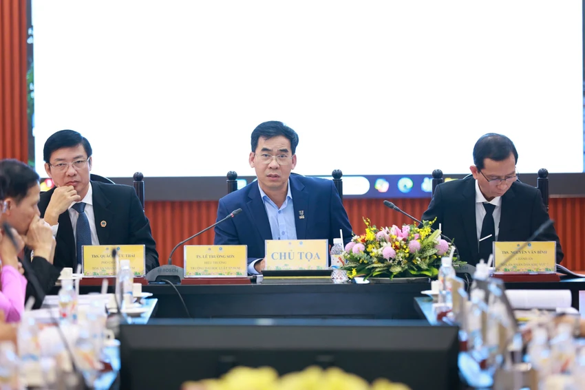 Đề xuất giao cho Tòa án xác định tập quán để giải quyết vụ việc dân sự 2 IMG_2907.jpeg