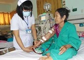 Người ta trò chuyện những gì khi đến phòng chạy thận?
