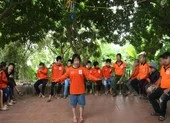 Trẻ tự kỷ là con người, phải được đối xử như con người