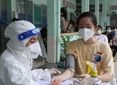 Người có 'thẻ xanh COVID' ở TPHCM sẽ được làm gì và đi đâu? 