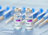 Phó Giám đốc Sở Y tế TP.HCM nói về rút ngắn thời gian tiêm mũi 2 AstraZeneca
