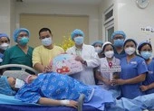 Video: TP.HCM: 4 em bé chào đời vào thời khắc giao thừa Nhâm Dần 2022 