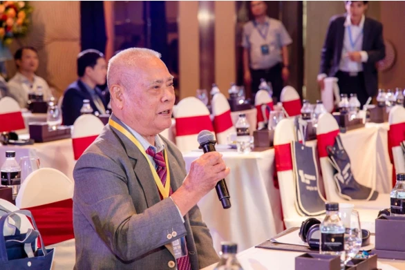 Giáo sư Văn Tần tại hội nghị khoa học do BV Bình Dân tổ chức vào tháng 4-2023. Ảnh: BS VĨNH PHƯỚC Giáo sư Văn Tần tại hội nghị khoa học do BV Bình Dân tổ chức vào tháng 4-2023. Ảnh: BS VĨNH PHƯỚC