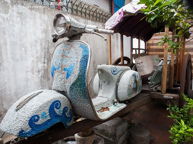Chủ bộ sưu tập môtô 'khủng' tại Hà thành lên 'báo Tây' 8
