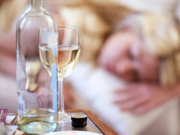 Báo động tình trạng gia tăng người nghiện rượu ảnh 1