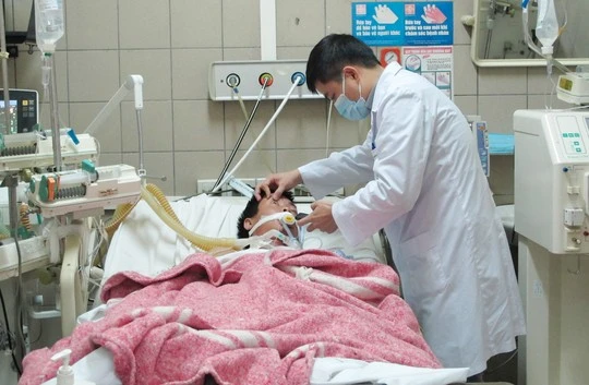 Nam thanh niên tử vong sau 4 ngày uống rượu ảnh 1