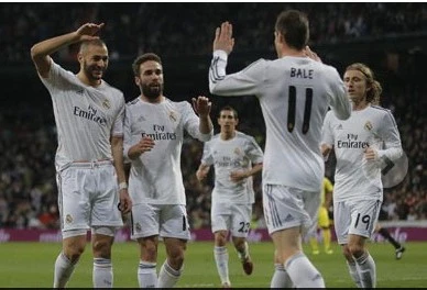 Atletico Madrid mất ngôi đầu bảng vào tay Real Madrid ảnh 1