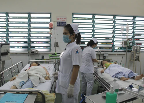 Chậm phát hiện sốt xuất huyết, trẻ bị cô đặc máu ảnh 1 Chậm phát hiện sốt xuất huyết, trẻ bị cô đặc máu ảnh 1