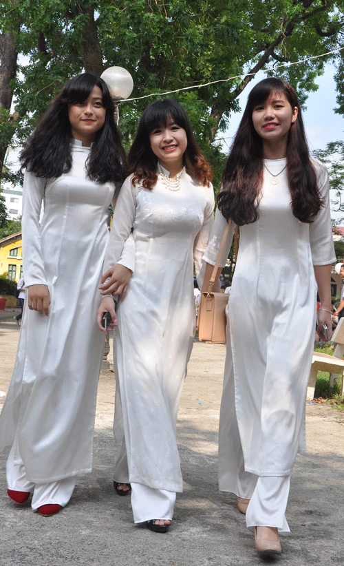 vẻ đẹp, nữ sinh, Chu Văn An, bế giảng, xa trường vẻ đẹp, nữ sinh, Chu Văn An, bế giảng, xa trường
