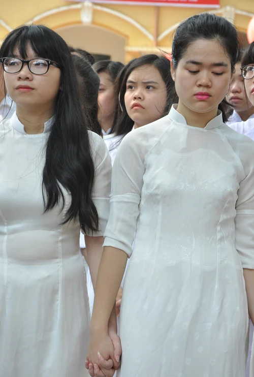 vẻ đẹp, nữ sinh, Chu Văn An, bế giảng, xa trường vẻ đẹp, nữ sinh, Chu Văn An, bế giảng, xa trường