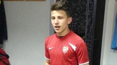 Arsenal đón tân binh đầu tiên trong Hè 2014 ảnh 1 Arsenal đón tân binh đầu tiên trong Hè 2014 ảnh 1