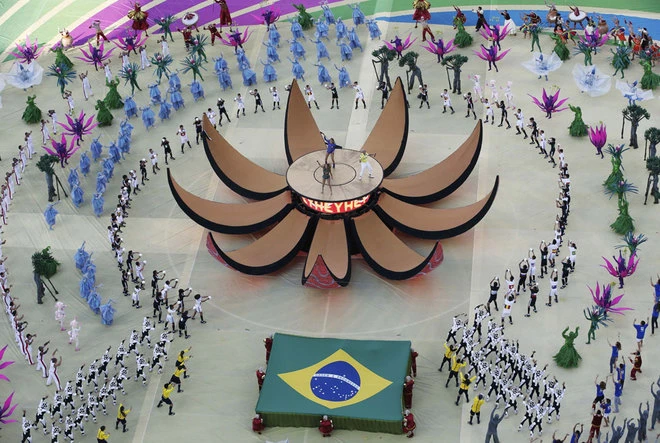 Jennifer Lopez bùng nổ tại lễ khai mạc World Cup 2014 ảnh 18