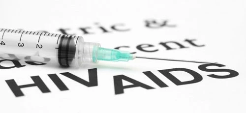 Nhân viên y tế nhiễm HIV, hàng trăm người lo sợ ảnh 1 Nhân viên y tế nhiễm HIV, hàng trăm người lo sợ ảnh 1