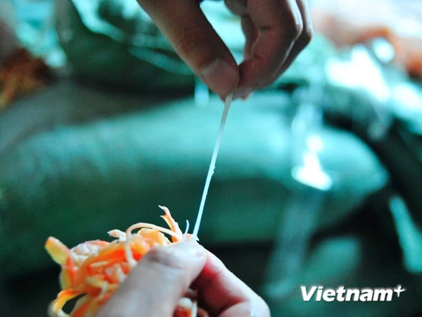 Clip mực khô nghi chứa cao su non xuất hiện tại Hà Nội ảnh 1 Clip mực khô nghi chứa cao su non xuất hiện tại Hà Nội ảnh 1