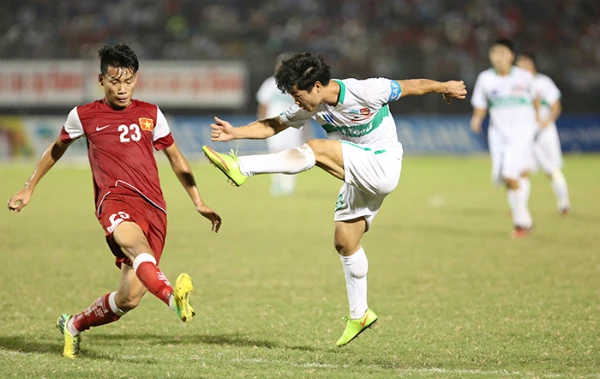 Công Phượng vẫn là đầu tàu của U19 HAGL. Ảnh:Đức Đồng. DONG1748_1414245497_1414245510.jpg