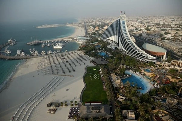 'Vương quốc xa xỉ' Dubai nhìn từ trên cao ảnh 19