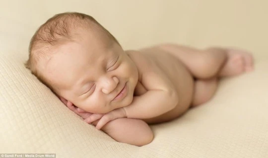 Ngất ngây với những bức ảnh bé ngủ siêu dễ thương