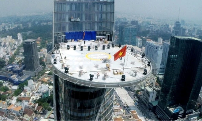 Tối 30/4, kỷ niệm 40 năm giải phóng miền Nam, thống nhất đất nước, TP HCM sẽ bắn pháo hoa tại 7 điểm. Trong số này, tòa nhà Bitexco Financial là điểm trình diễn pháo hoa nghệ thuật.Ảnh: Bitexco. Giàn pháo hoa sẽ khai hỏa trên tòa nhà cao nhất Sài Gòn