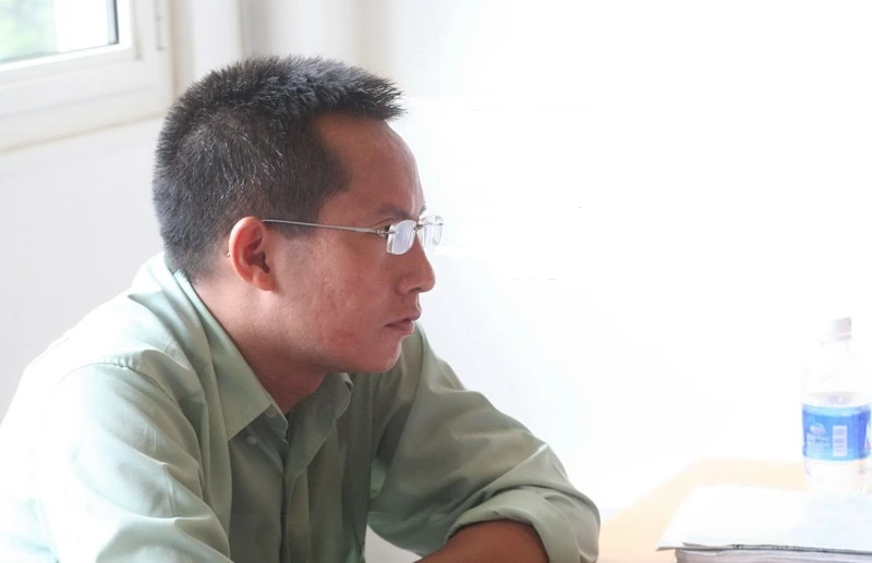 Bắt kẻ mạo danh nhà báo đâm người tại hội nghị ảnh 1 Bắt kẻ mạo danh nhà báo đâm người tại hội nghị ảnh 1