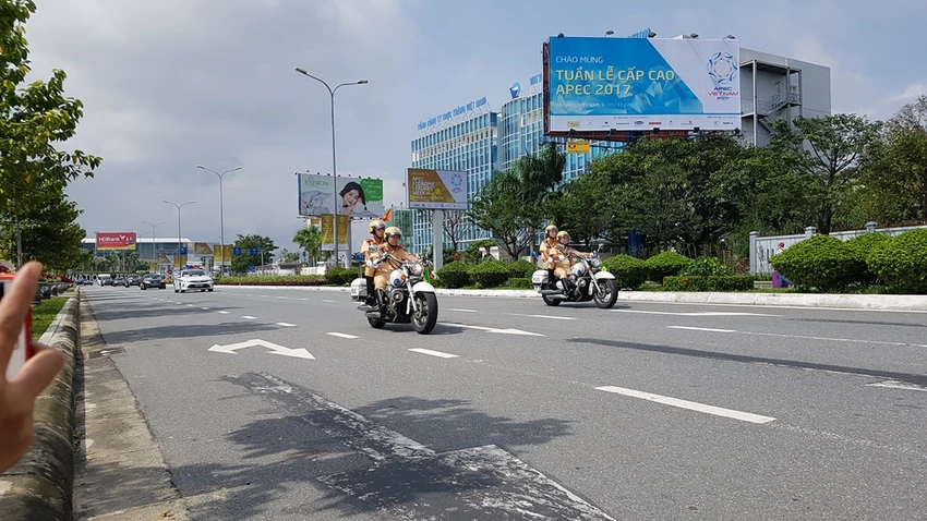 Thủ tướng Canada và Singapore đã tới Đà Nẵng ảnh 7