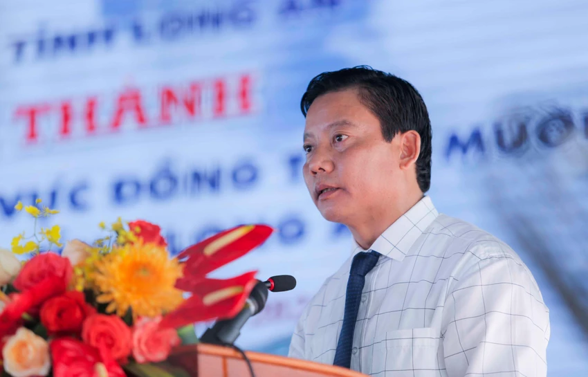 Phó Chủ tịch UBND tỉnh – Phạm Tấn Hòa phát biểu tại lễ khánh thành bệnh viện Phó Chủ tịch UBND tỉnh – Phạm Tấn Hòa phát biểu tại lễ khánh thành bệnh viện