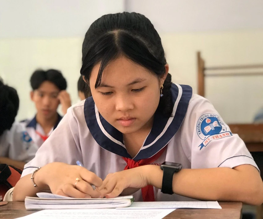 Long An tuyển chọn những học sinh khá giỏi đã tốt nghiệp THCS vào lớp 10 chất lượng cao Long An tuyển chọn những học sinh khá giỏi đã tốt nghiệp THCS vào lớp 10 chất lượng cao