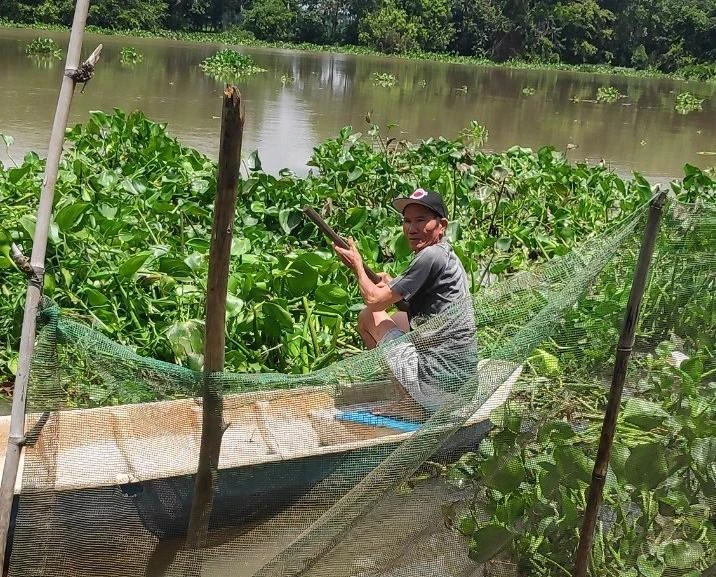 Hiện trường tìm vớt xác nạn nhân Hiện trường tìm vớt xác nạn nhân