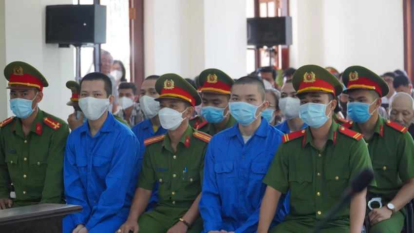 Các bị cáo tại phiên tòa xét xử Các bị cáo tại phiên tòa xét xử