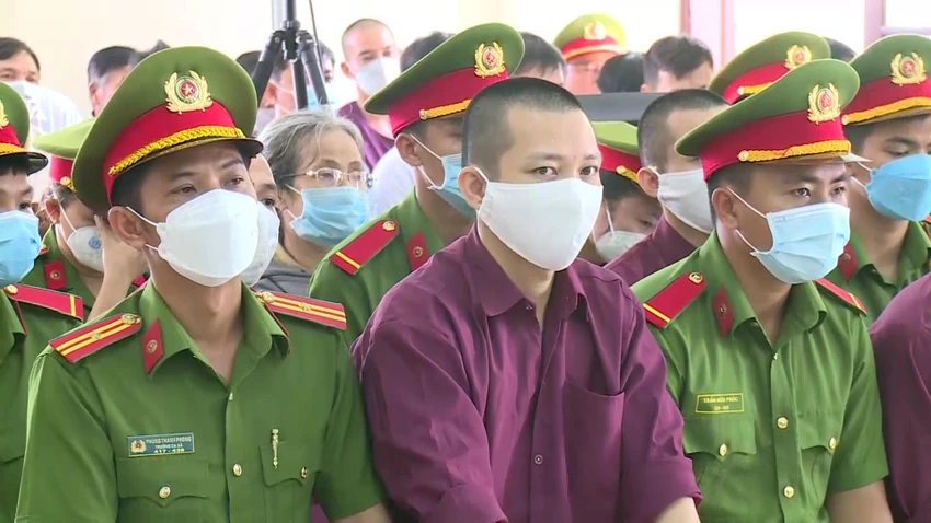 Các bị cáo ở Tịnh thất Bồng Lai cho rằng mình vô tội Các bị cáo ở Tịnh thất Bồng Lai cho rằng mình vô tội