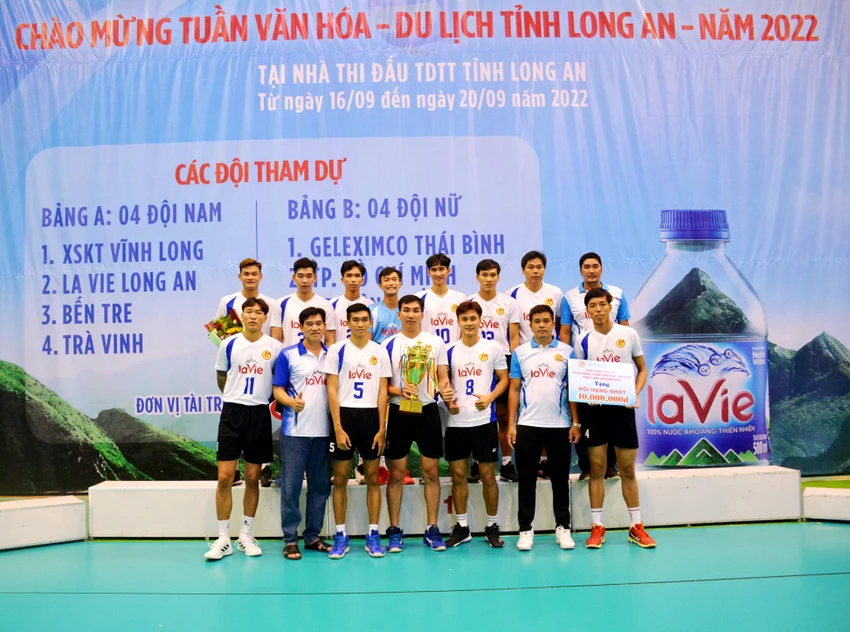 Lavie Long An đăng quang chức vô địch. Ảnh: HD Lavie Long An đăng quang chức vô địch. Ảnh: HD