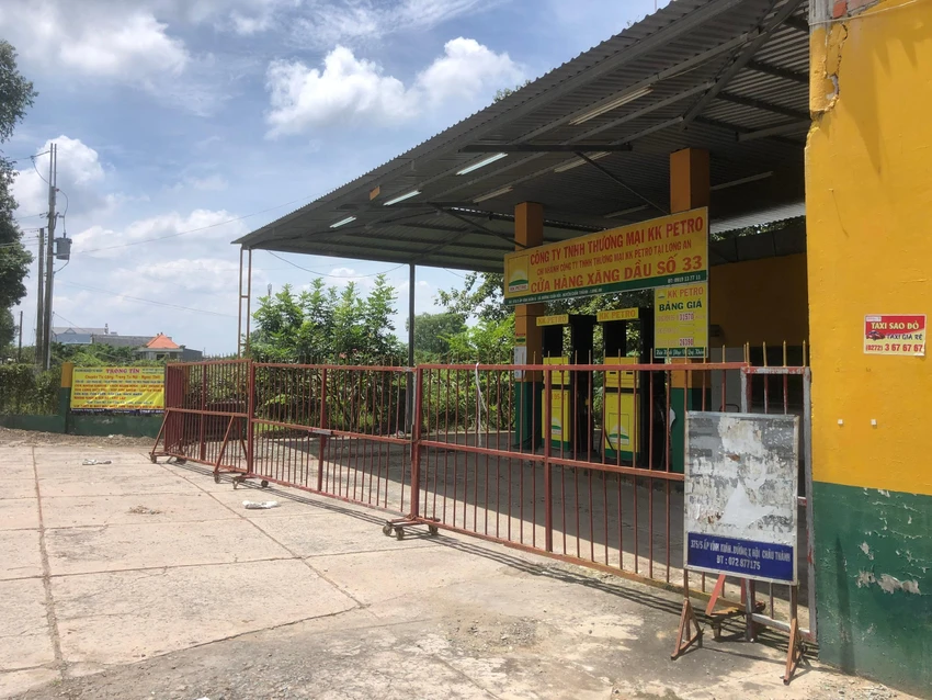 Nhiều cửa hàng xăng dầu đang gặp rất nhiều khó khăn. Ảnh: HUỲNH DU Nhiều cửa hàng xăng dầu đang gặp rất nhiều khó khăn. Ảnh: HUỲNH DU