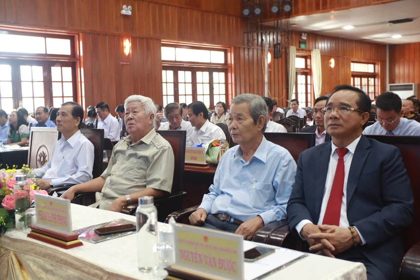 Các đại biểu tham dự buổi lễ tri ân. Ảnh: HUỲNH DU Các đại biểu tham dự buổi lễ tri ân. Ảnh: HUỲNH DU