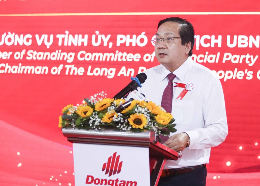 Phó chủ tịch UBND tỉnh Long An - ông Nguyễn Minh Lâm phát biểu tại buổi lễ. Ảnh: HUỲNH DU Phó chủ tịch UBND tỉnh Long An - ông Nguyễn Minh Lâm phát biểu tại buổi lễ. Ảnh: HUỲNH DU