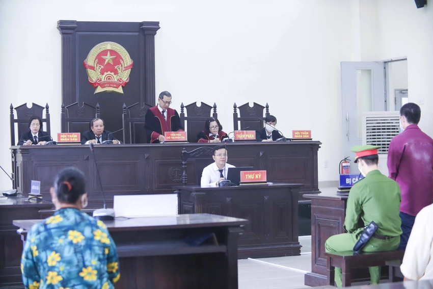 Phiên tòa xét xử bị cáo Trương Công Minh về tội giết người. Ảnh: HUỲNH DU Phiên tòa xét xử bị cáo Trương Công Minh về tội giết người. Ảnh: HUỲNH DU